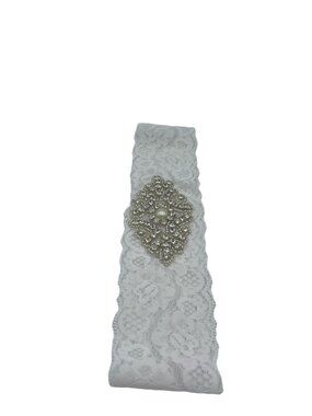 Lace and Rhinestone Garter Plus Size XXL White Wedding 18 in Unstretched